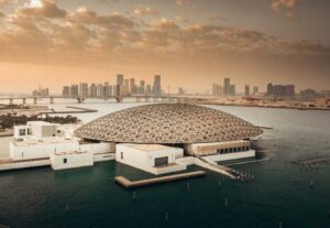 Αραβικά Εμιράτα: Το κορυφαίο μουσείο της Μέσης Ανατολής είναι το Λούβρο του Άμπου Ντάμπι