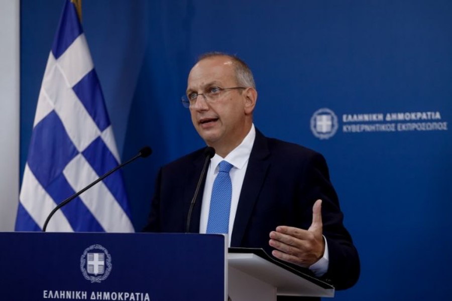 Οικονόμου: «Βαριοπούλα ή βιβλιοθήκες θέλει ο ΣΥΡΙΖΑ στα πανεπιστήμια;»