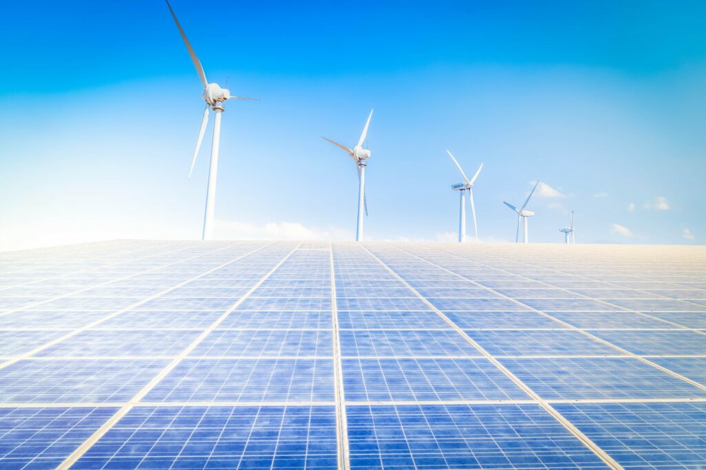Ανανεώσιμες Πήγες Ενέργειας: Ποιοι εξασφάλισαν άδειες για μεγάλα έργα