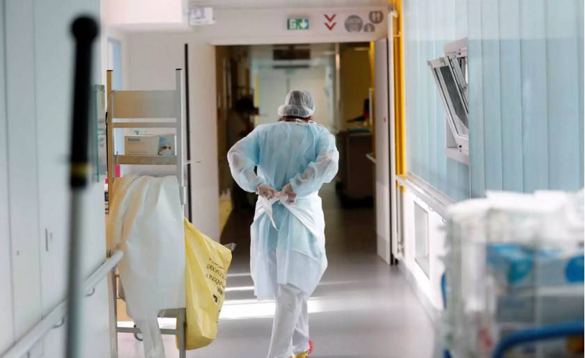 Με συνεχείς μεταλλάξεις μας απασχολεί ο κορωνοϊός αφού μετά την «Κράκεν», τώρα έρχεται η «Όρθρος», η νέα υποπαραλλαγή της «Όμικρον».