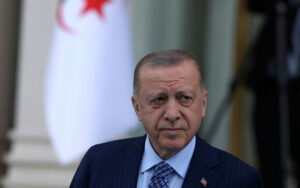 Ερντογάν: Σε απόγνωση ο Τούρκος πρόεδρος - Καταρρέει δημοσκοπικά