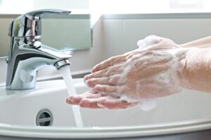 Πλύσιμο χεριών.