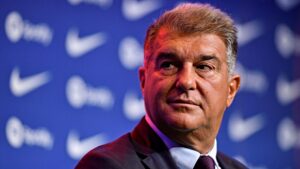 Μπαρτσελόνα: Έντονη διαφωνία Ζοάν Λαπόρτα – Ντέκο για το νέο προπονητή