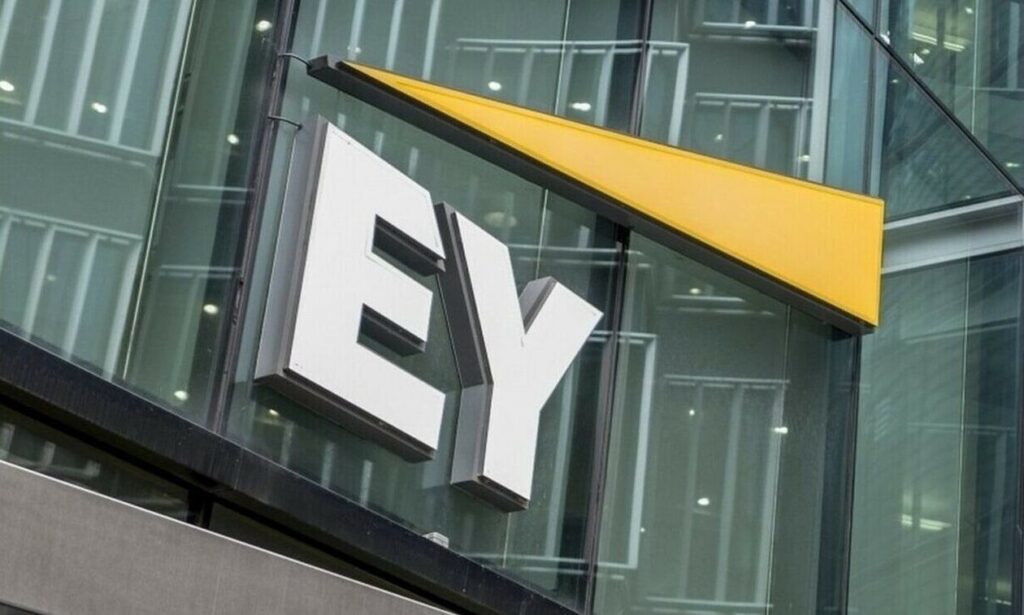 EY: Στα $10 δισ. οι παγκόσμιες επενδύσεις Συγχωνεύσεων και Εξαγορών στον κλάδο υγείας