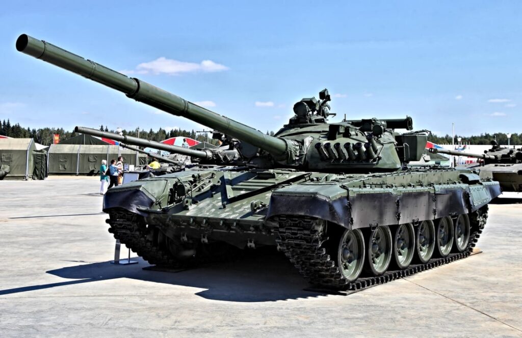 Άρματα μάχης T–72.