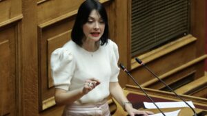 Γιαννακοπούλου: Η συζήτηση για την πρόταση μομφής καταλήγει στην συγκάλυψη του σκανδάλου των υποκλοπών