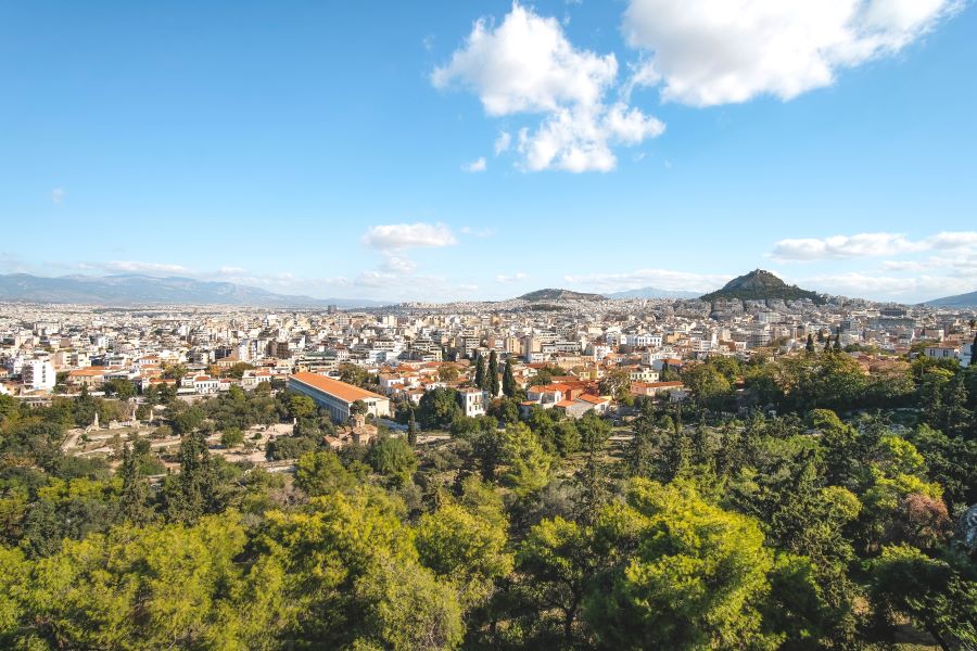 Καιρός: Συνεχίζονται οι υψηλές για την εποχή θερμοκρασίες