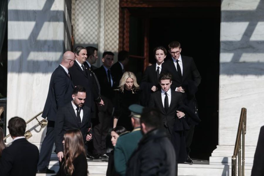 Μέτρα και κυκλοφοριακές ρυθμίσεις στην Αθήνα και σήμερα - Οι γαλαζοαίματοι που αναχωρούν