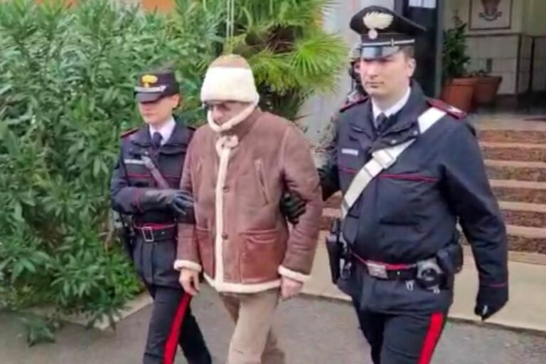 Ματέο Μεσίνα Ντενάρο: Πώς συνελήφθη ο αρχιμαφιόζος της Κόζα Νόστρα - Πανηγύρισαν οι Ιταλοί