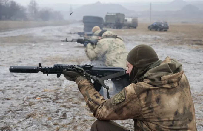 Το προσδόκιμο ζωής για τους στρατιώτες στα μέτωπα της ανατολικής Ουκρανίας είναι...4 ώρες!