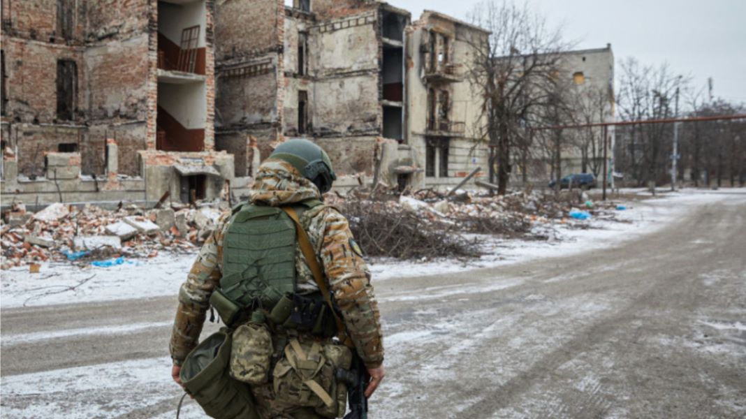 Το προσδόκιμο ζωής για τους στρατιώτες στα μέτωπα της ανατολικής Ουκρανίας είναι...4 ώρες!