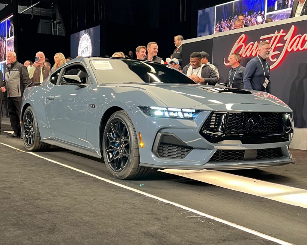 Ford Mustang για φιλανθρωπικούς σκοπούς
