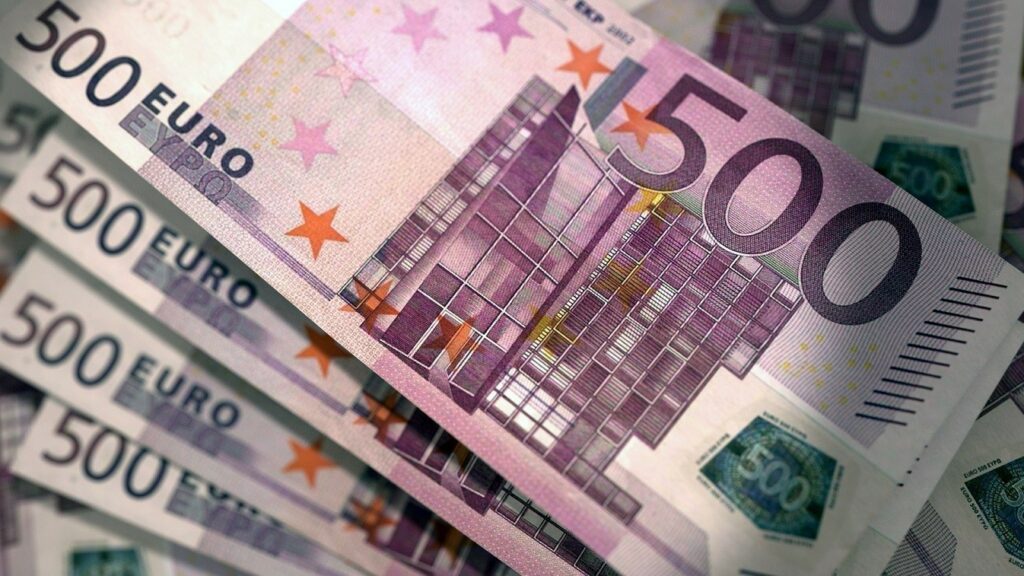 S&P: Η ακρίβεια θα βγάλει τους Ευρωπαίους στους δρόμους