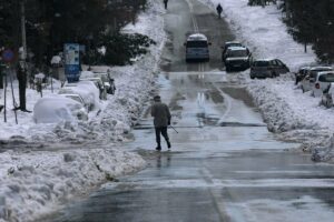 Meteo: Νέο κύμα χιονοπτώσεων αναμένεται από απόψε στα ανατολικά ηπειρωτικά