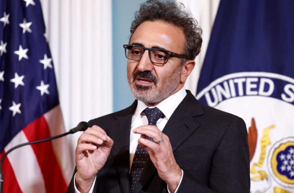 Chobani CEO: Στέλνει βοήθεια $2 εκατ. στην "πληγωμένη" από το σεισμό Τουρκία