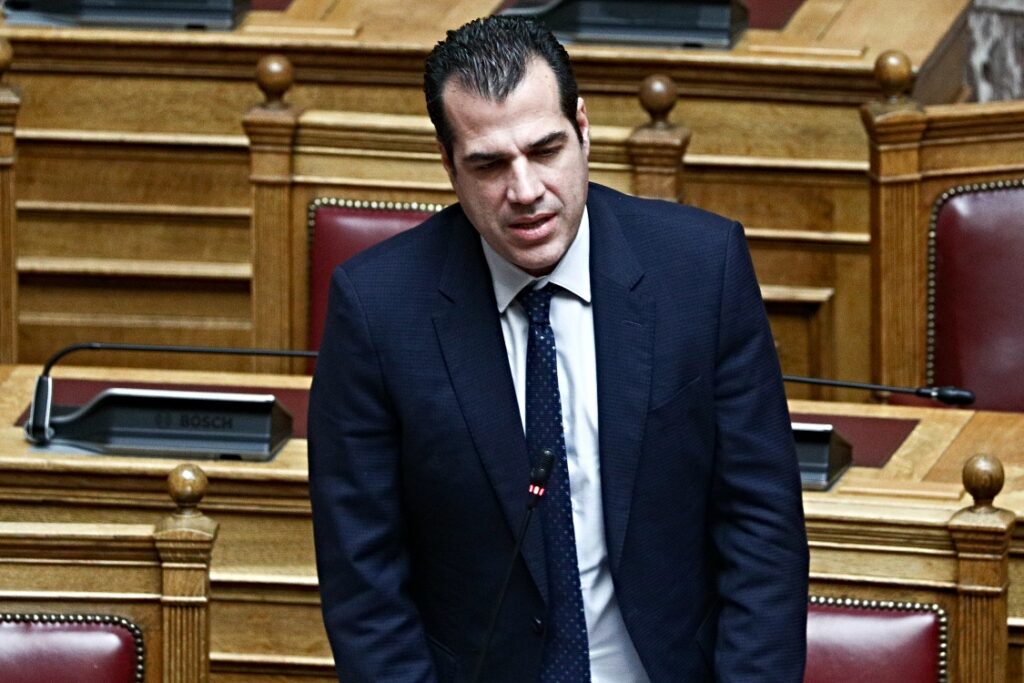 Πλεύρης: Αφήνει αιχμές στην ηγεσία του στρατού για την παρέλαση του Κασσελάκη