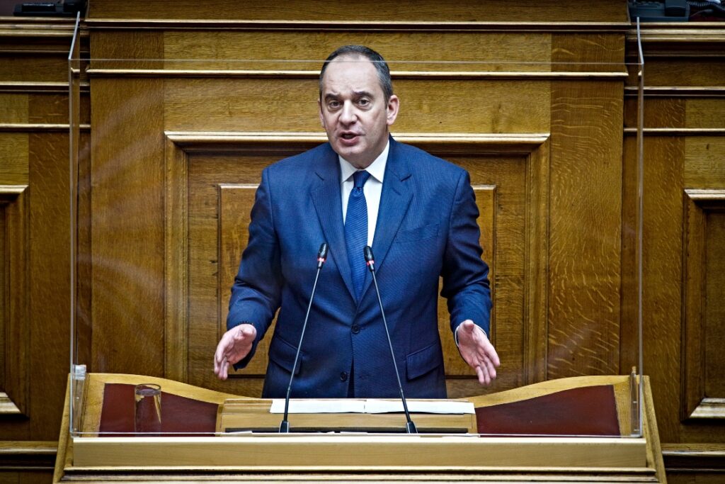 Γιάννης Πλακιωτάκης.
