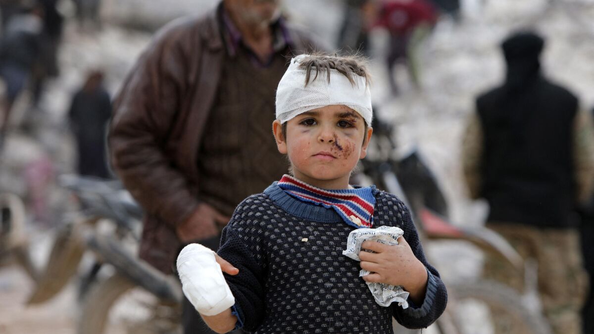 Τουρκία: Τα παιδιά μαθαίνουν ένα νέο "παιχνίδι", τον "σεισμό