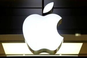 Apple: Γιατί θα ελέγχει στους πελάτες της