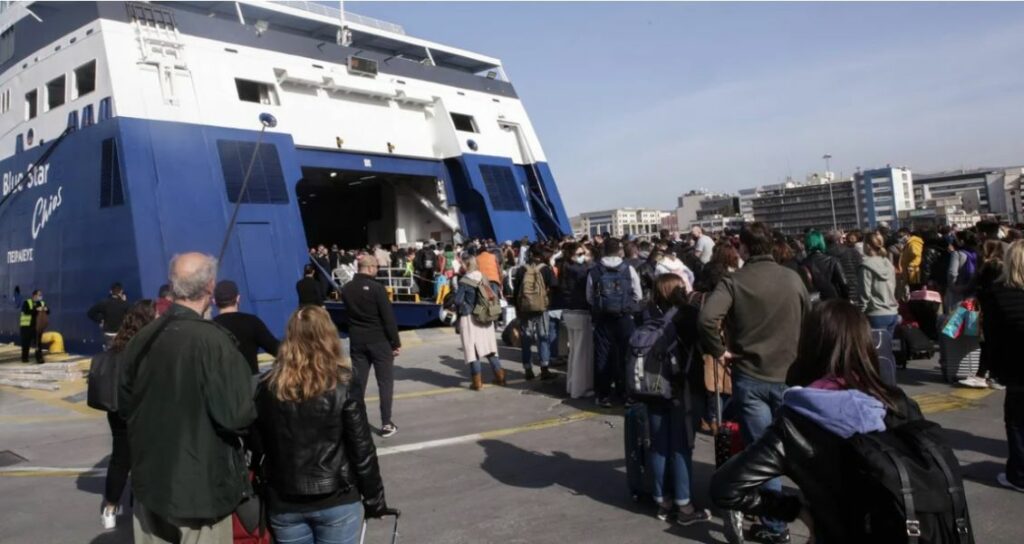 Τριήμερο της Καθαράς Δευτέρας: Ξεκίνησε η έξοδος των εκδρομέων - Αυξημένη η κίνηση