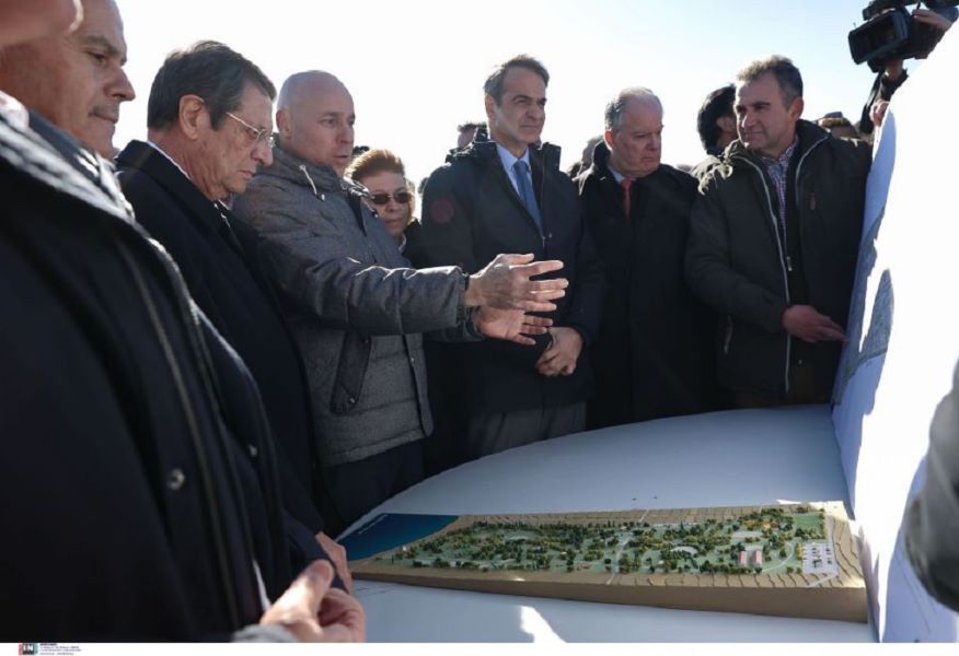 Στο Μάτι ο Κυριάκος Μητσοτάκης με τον Νίκο Αναστασιάδη-«Το πάρκο Μνήμης έρχεται να επουλώσει εν μέρει τις πληγές»