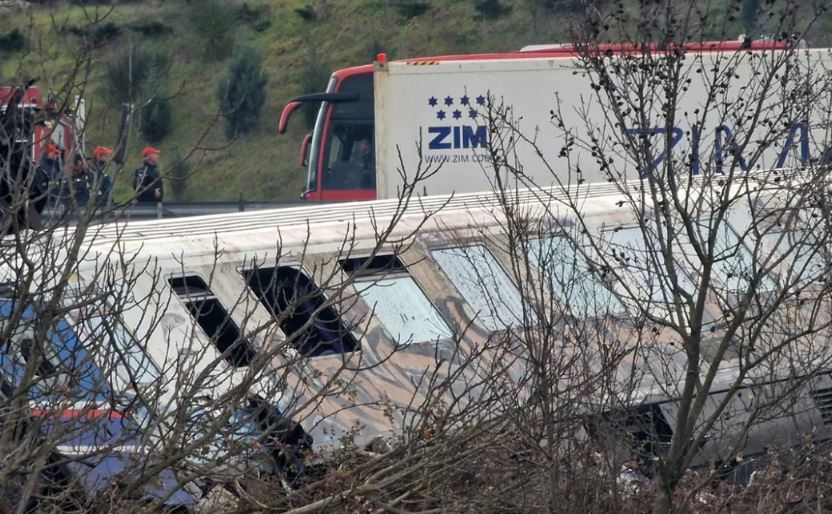230301084114_larisa-treno
