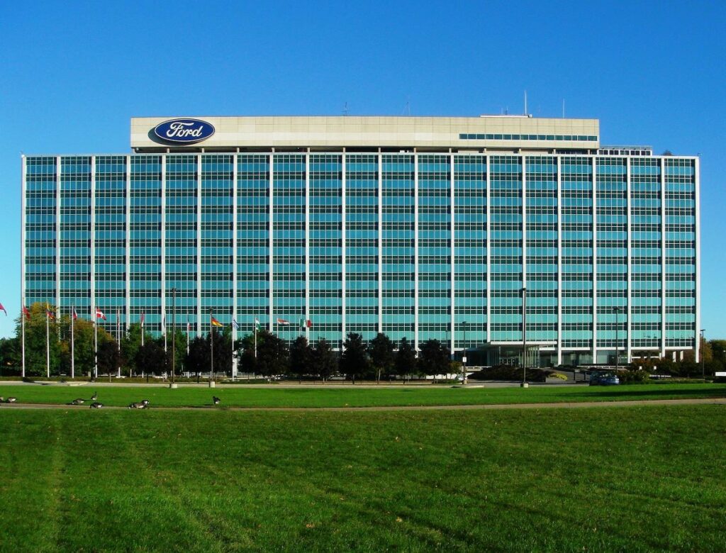 230302164038_ford