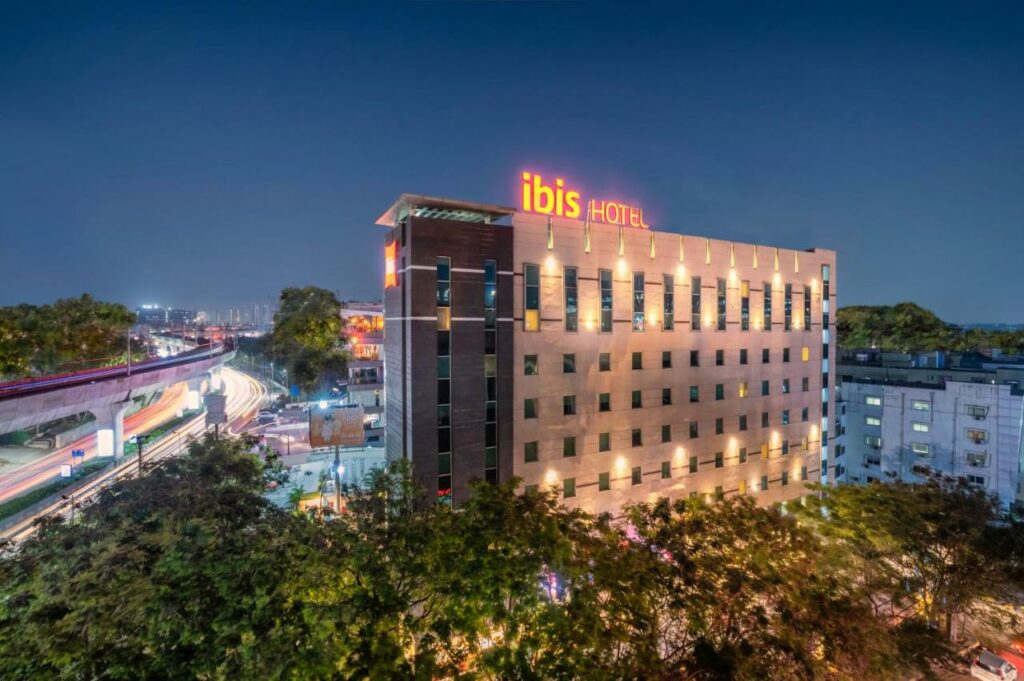 Ibis της Accor,