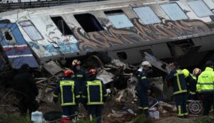Δυστύχημα στα Τέμπη: Αυτά είναι τα 11 μέτρα στήριξης συγγενών θυμάτων