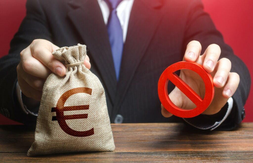 Ψίχουλα για τις επιχειρήσεις από το Ταμείο Ανάκαμψης και το «Ελλάδα 2.0»