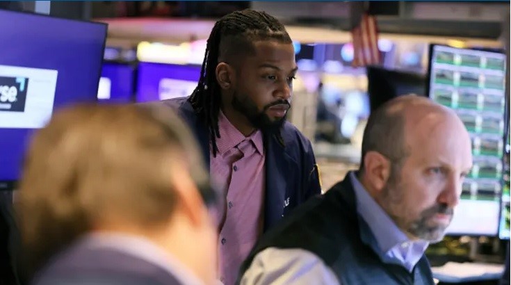 230313181115_wall street