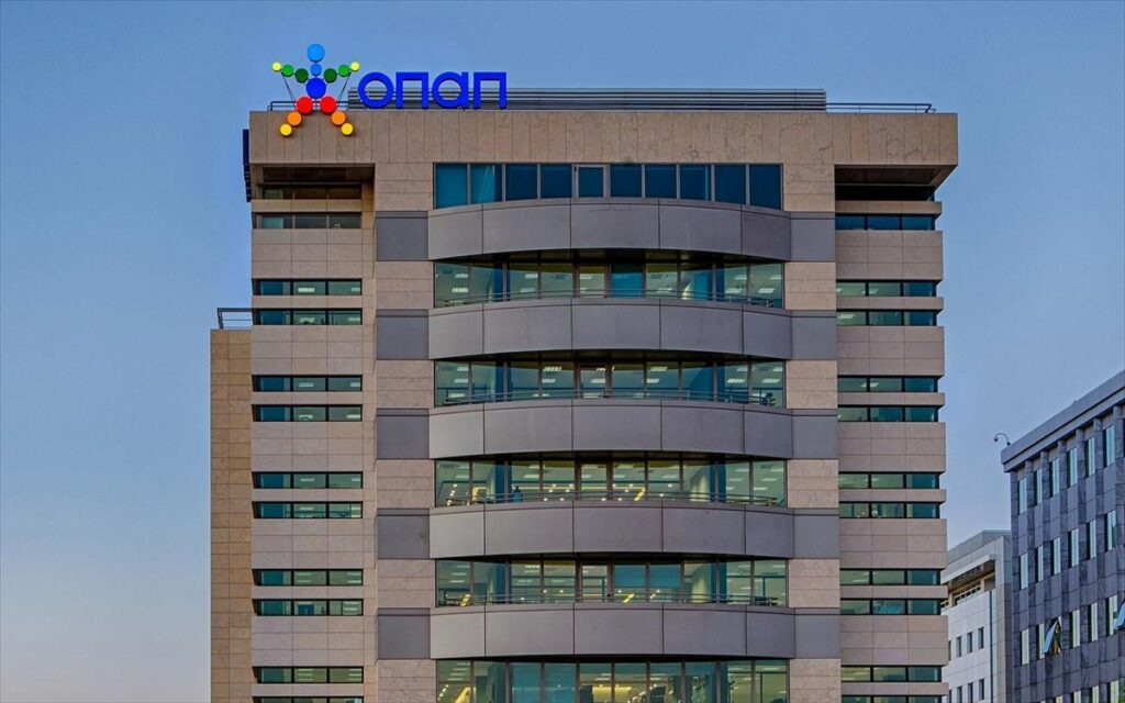 ΟΠΑΠ: Πού βάζουν οκτώ οίκοι τον πήχη για μετοχή και μέρισμα