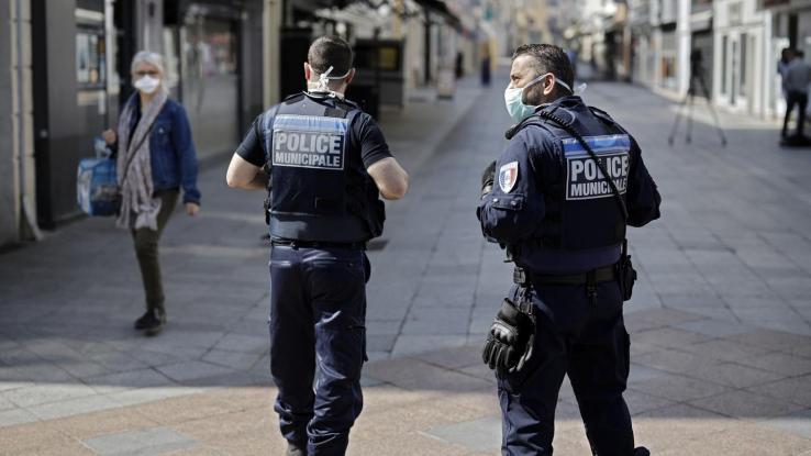 230318203722_230210202500_police_france
