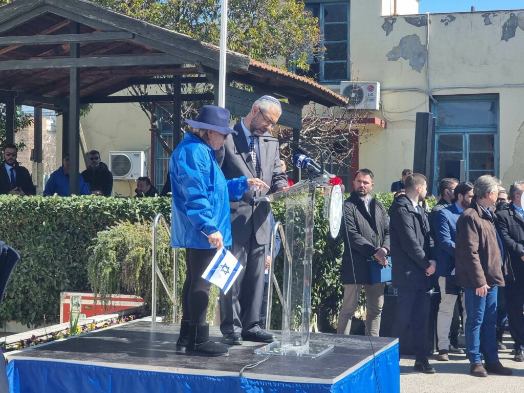 230319162402_81χρονη+Εβραία