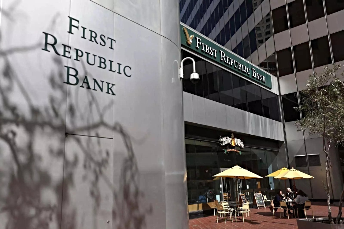 Συναγερμός στις ΗΠΑ για την First Republic Bank - Επείγουσες συνομιλίες για διάσωση