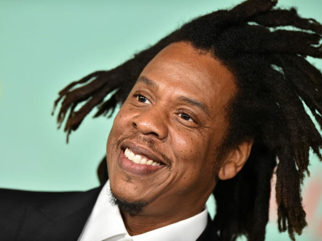 Forbes: Ο Jay-Z παραμένει ο πλουσιότερος εν ζωή ράπερ με περιουσία $2,5 δισ.