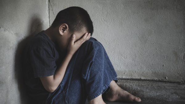 Φρίκη στην Κρήτη: 66χρονος βίαζε και εξέδιδε ανήλικο αγόρι μέσω Διαδικτύου