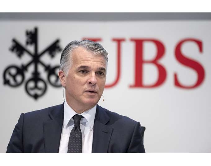 Προειδοποίηση Ερμότι (UBS): Δασμοί και γεωπολιτικοί κίνδυνοι ενδέχεται να κλονίσουν τις αγορές το 2025