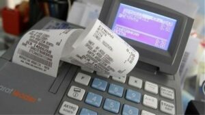 Σταϊκούρας: Έρχεται voucher για διασύνδεση στις ταμειακές μηχανές με τα POS