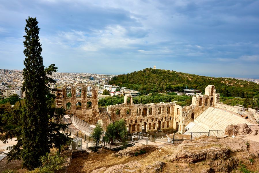 Καιρός: Ηλιοφάνεια και άνοδος της θερμοκρασίας σήμερα