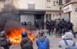 Γαλλία: 740.000 διαδηλωτές, οι 93.000 από τους οποίους στο Παρίσι, σύμφωνα με την αστυνομία