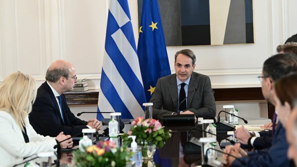 230401112318_mitsotakis