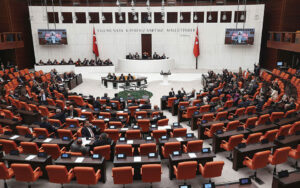 Τουρκία: Η Εθνοσυνέλευση ψήφισε την ένταξη της Σουηδίας στο ΝΑΤΟ