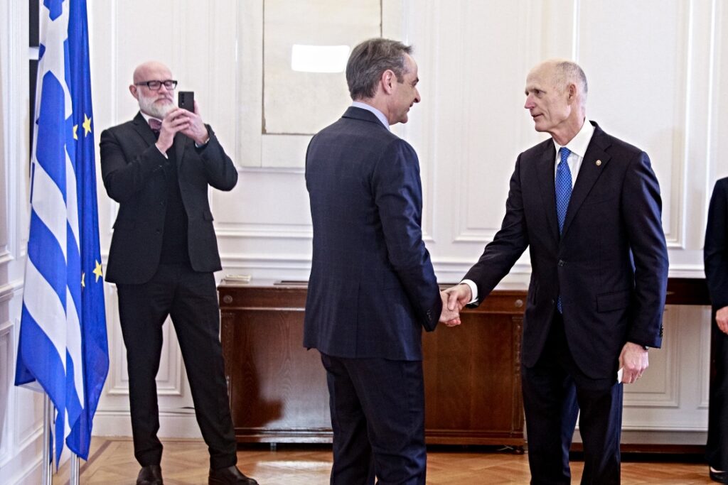 Κυριάκος Μητσοτάκης, Ρικ Σκοτ.