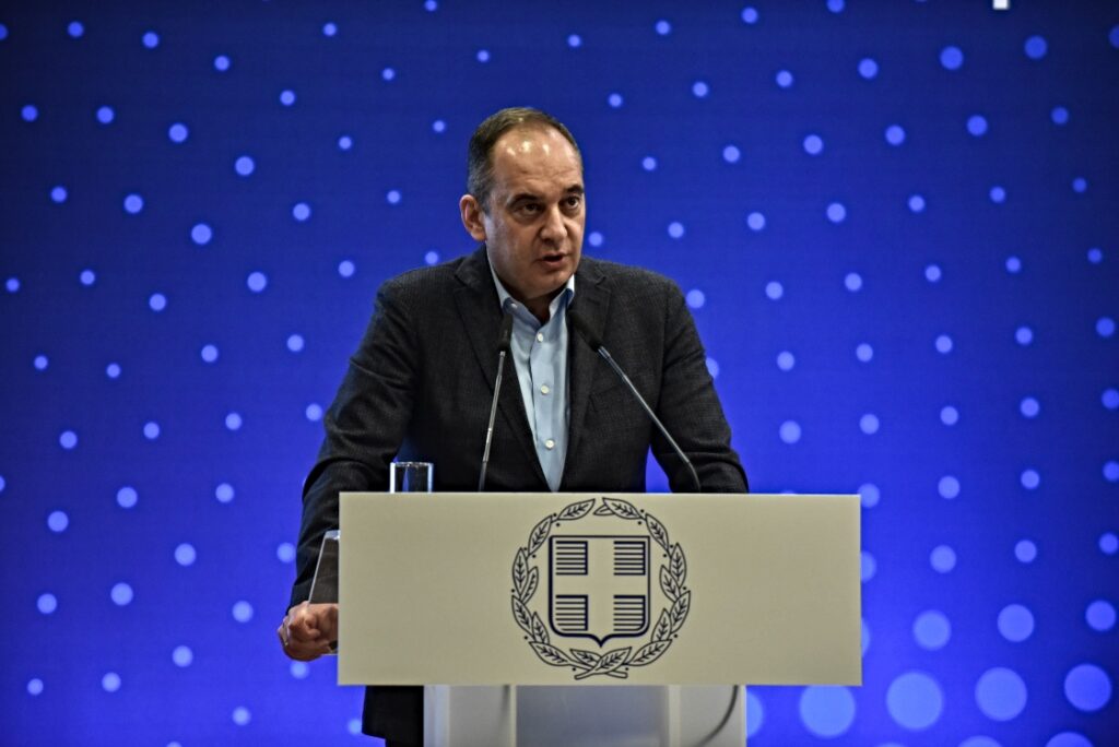 Γιάννης Πλακιωτάκης.