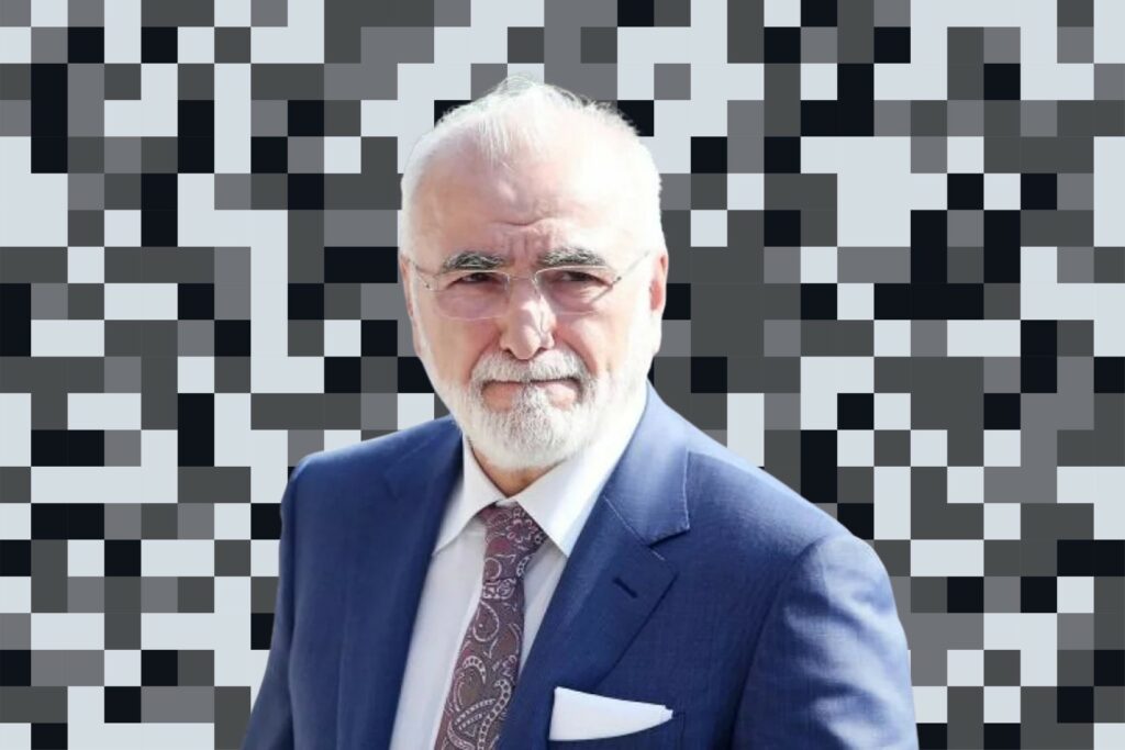 Δεν πρόκειται να πουλήσει ούτε τον ΟΛΘ, ούτε το Open ο Ιβάν Σαββίδης, ο οποίος εξακολουθεί να κοροϊδεύει την κυβέρνηση και να παίζει «κρυφτούλι» με τους Αμερικανούς!