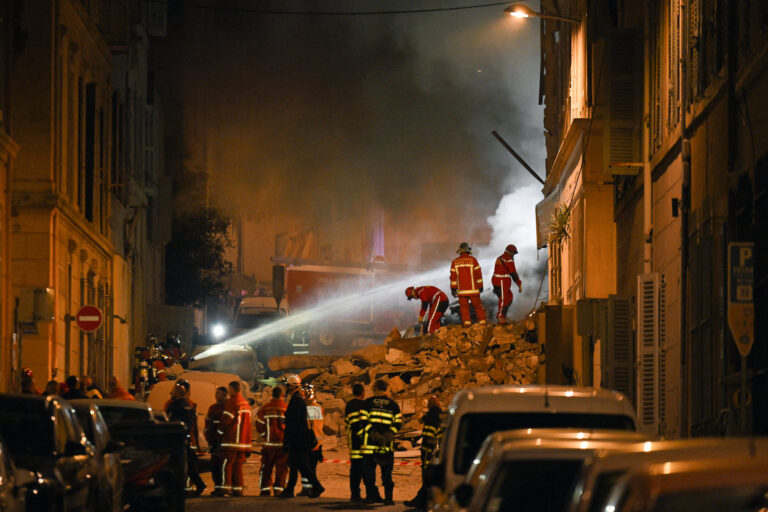 FRANCE-EMERGENCY-BUILDING COLLAPSE