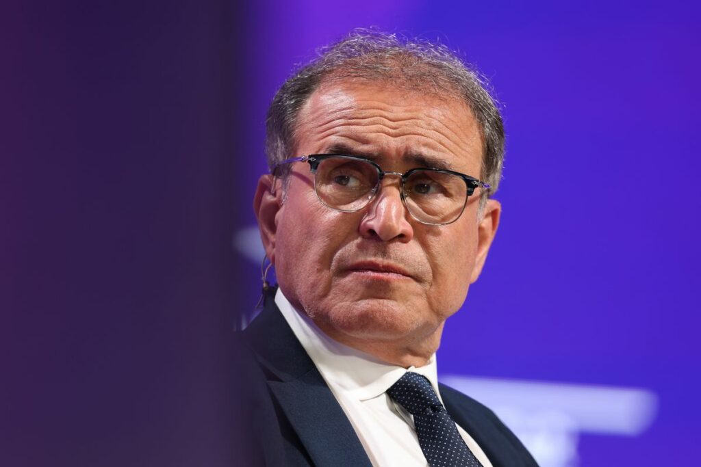 230411164246_roubini
