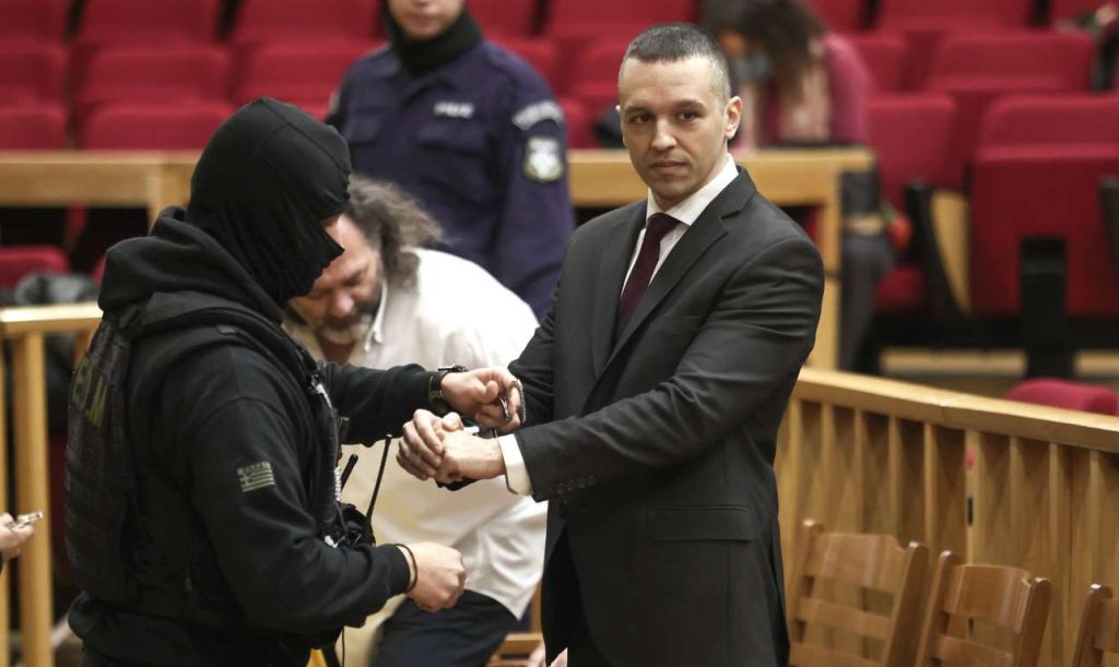 Τι θα γίνει αν ο Άρειος Πάγος στις 5 Μαΐου «μπλοκάρει» το κόμμα Κασιδιάρη