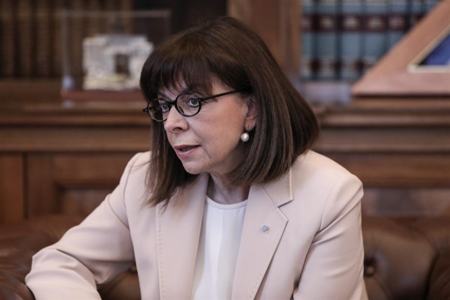 Σακελλαροπούλου: Αυτές τις ημέρες η σκέψη μας στρέφεται σ